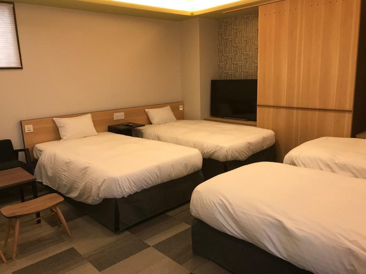 Hotel Yururito Осака Экстерьер фото