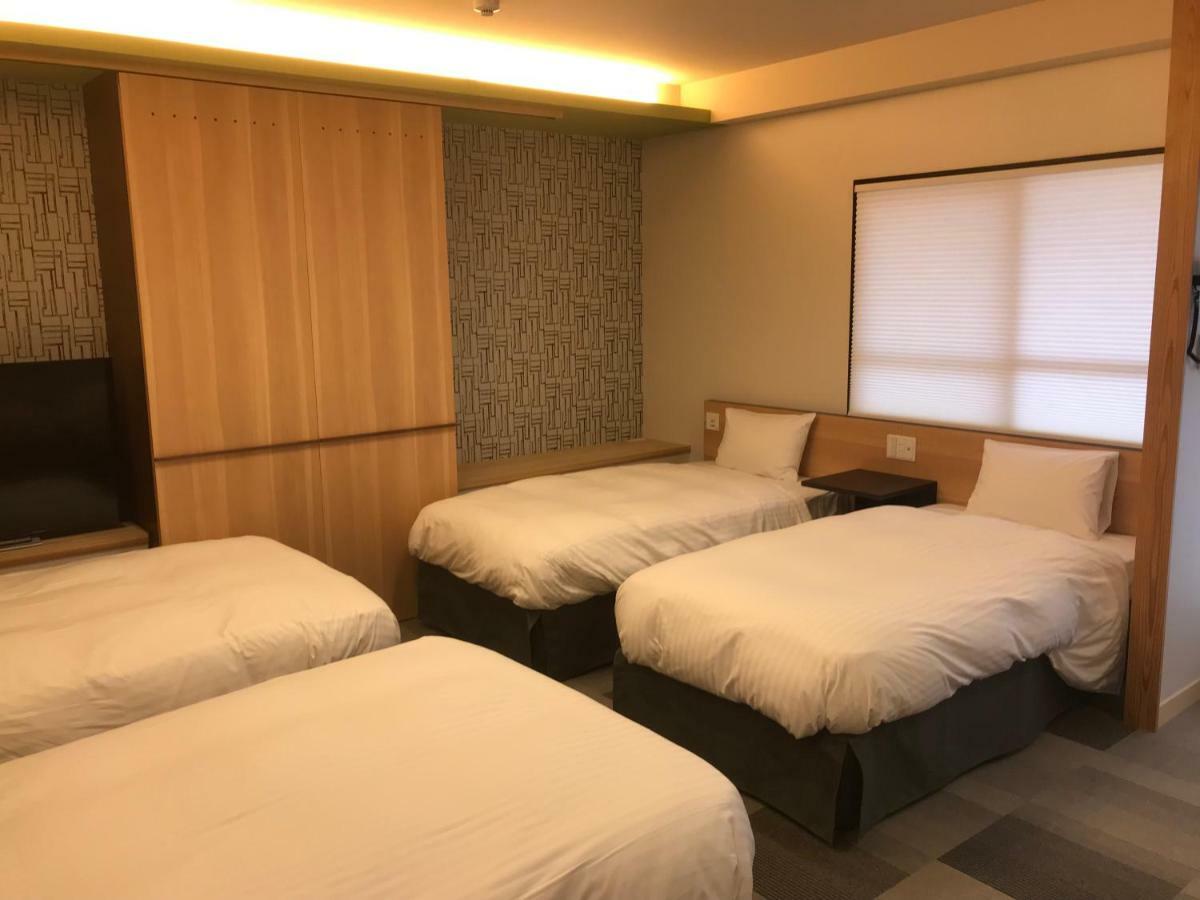 Hotel Yururito Осака Экстерьер фото